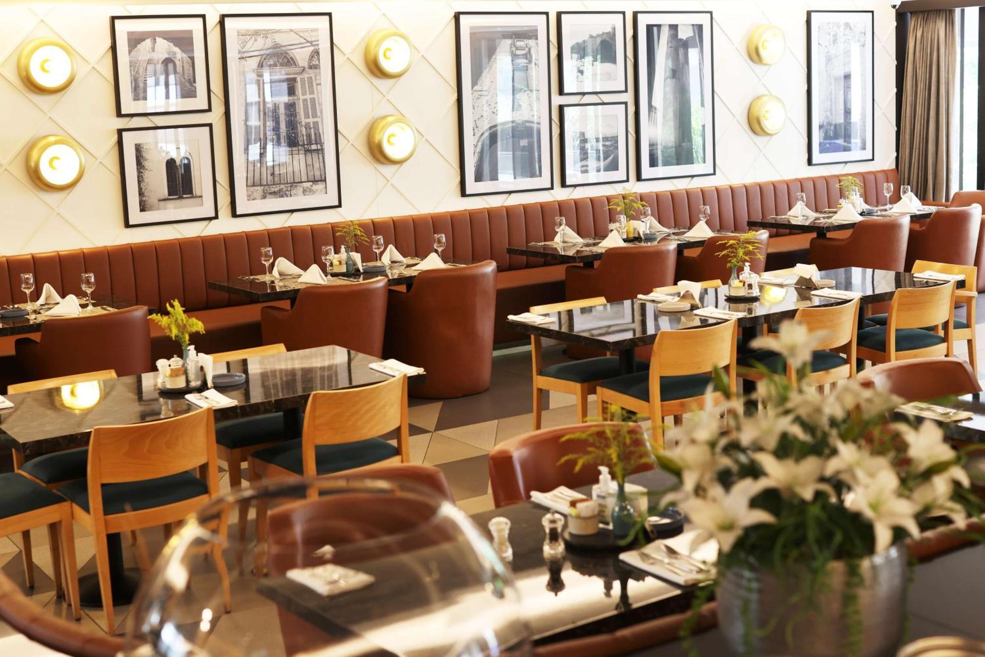 Radisson Blu Hotel, Beirut Verdun Luaran gambar The restaurant